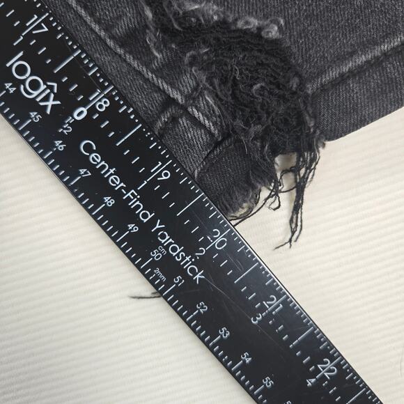 NWT Judy Blue Destroyed Skinny Fit Denim‎ Capris in Black Women's Size 18W - Picture 6 of 9